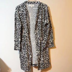 EUC ~ French Laundry Long Open Front Animal Print  Knit Cardigan Duster (Small)